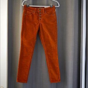 NWT Universal Thread Mid-Rise Skinny Pants size 0